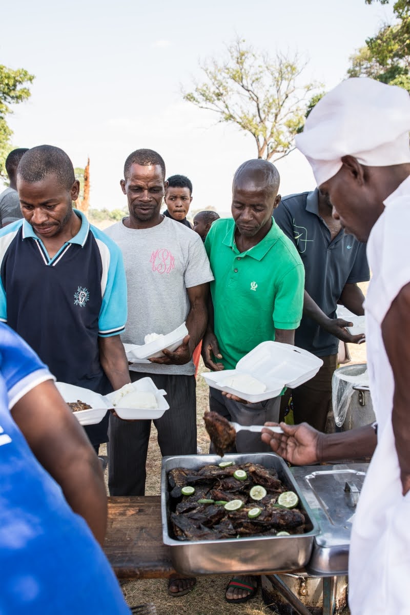 På gång i Kantatamwe…